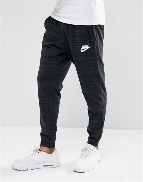 nike joggers for men uk